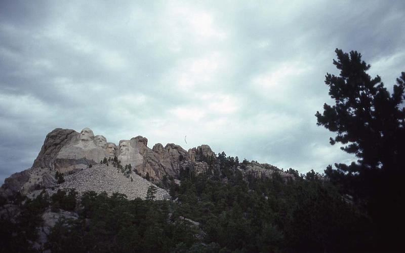 Mt Rushmore 1983.jpg